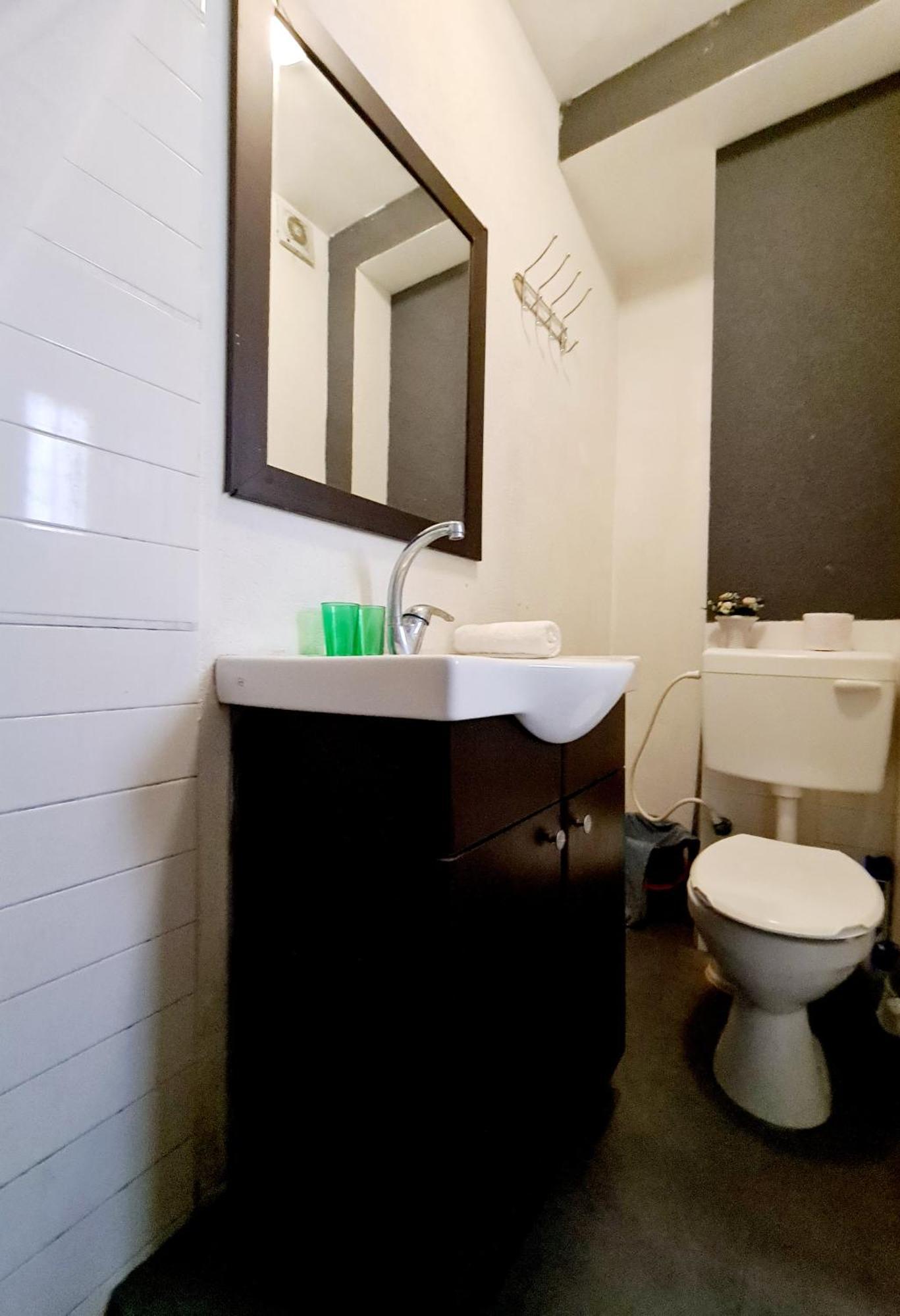 Nice Apartments On Ben Yehuda Str Tel Aviv Rom bilde